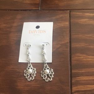 Vintage Pearl Drop Earrings